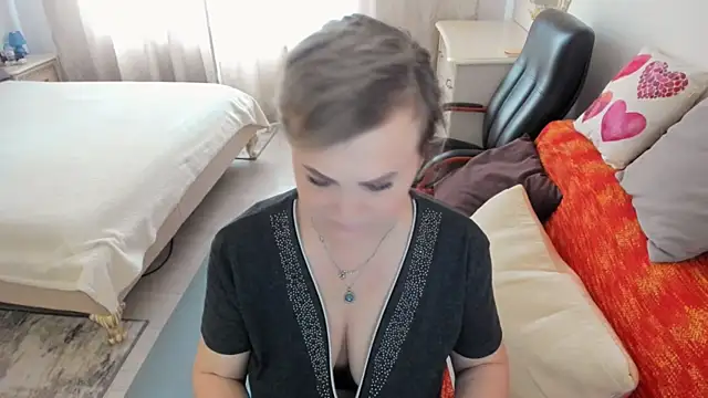 MildMature webcam