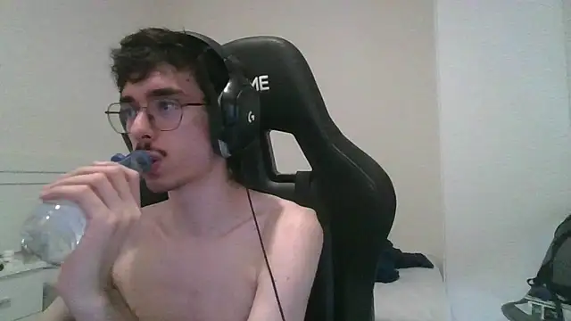 gabrielNovin17cm webcam