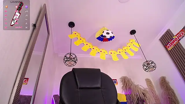 Amara_Davis1 webcam