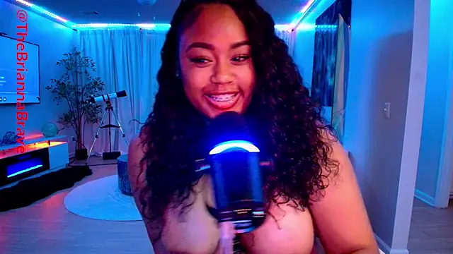 BriannaBrave webcam