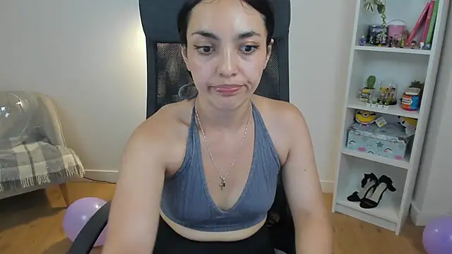 _BellaEvans_ webcam