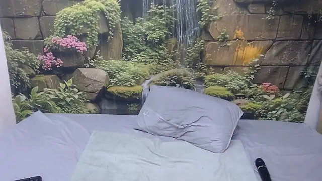 GlowGoddessxx webcam