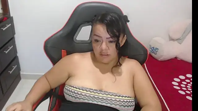 emily_sexxx webcam