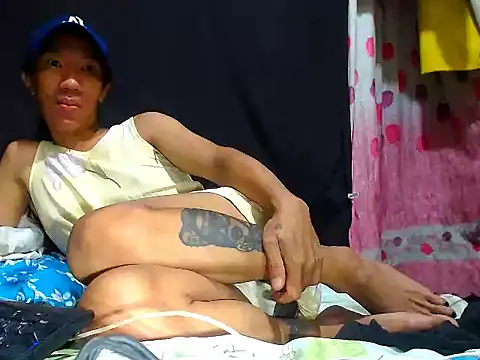 AwesomeMistress_Bigcock webcam