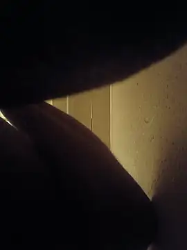 stressrliver88 live cam on StripChat