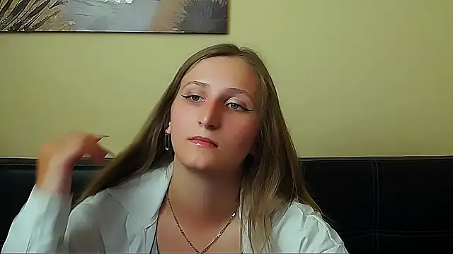 Jenny_smille_ webcam
