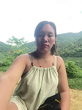 Suki-love live cam on StripChat
