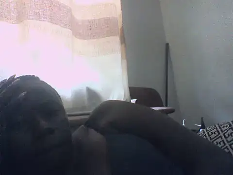 laula3030 live cam on StripChat
