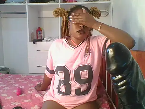 dehmyqueen webcam