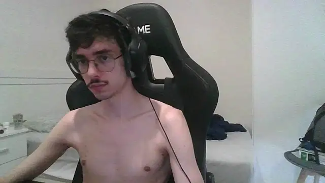 gabrielNovin17cm webcam