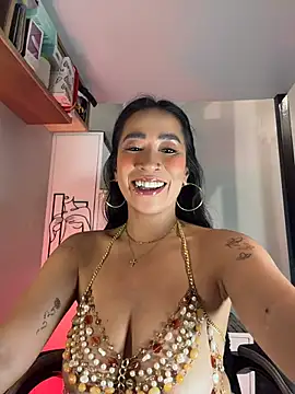 AsianMilfSheryl