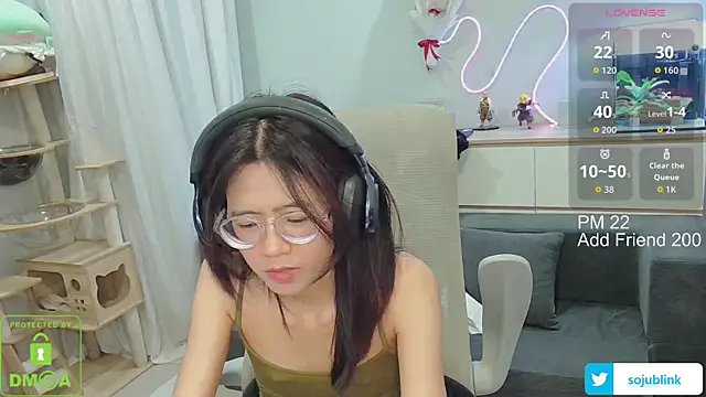 littlemiilk live sex cam