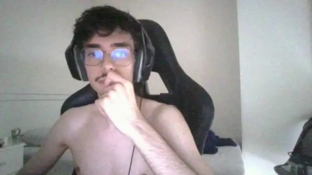 gabrielNovin17cm webcam