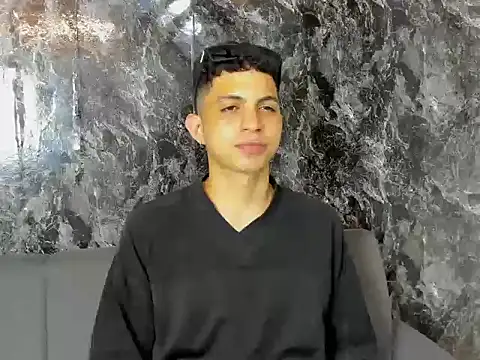 cameron_lux77 live cam on StripChat