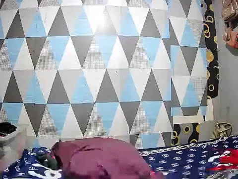 Trish_CurveCock live cam on StripChat