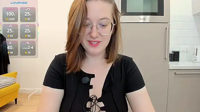 Charmy_Gracy webcam