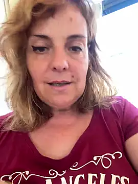 Sunbelxx live cam on StripChat