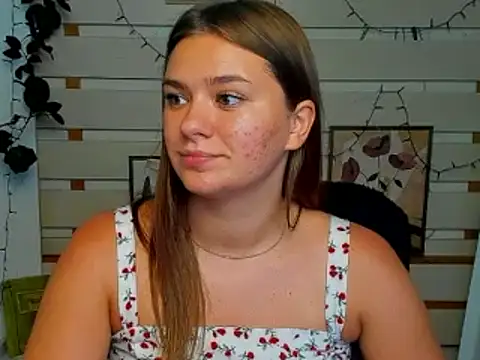 Josephine_Kiss webcam