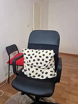 JennyCoquine webcam