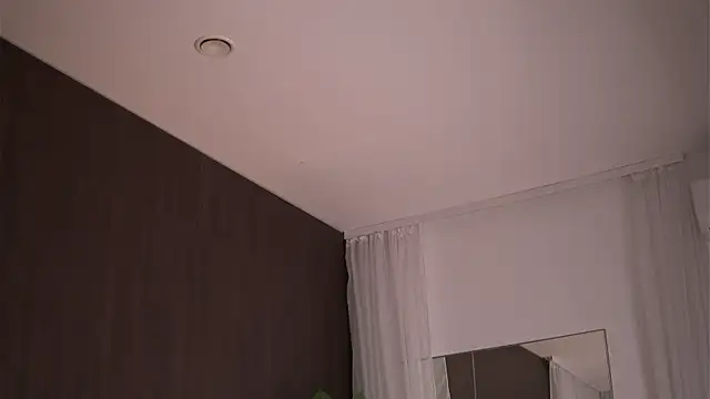 chloedevine stripchat