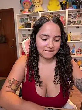 Sweet_sully__ live sex cam
