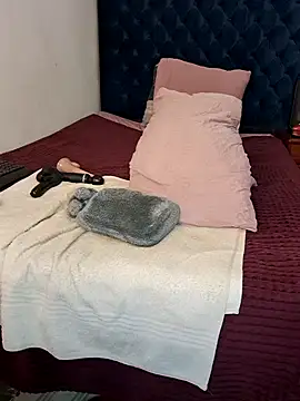 BootyCallEver live cam