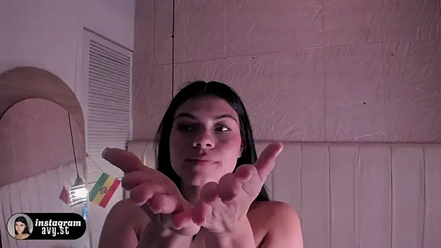 avy_st live cam on StripChat