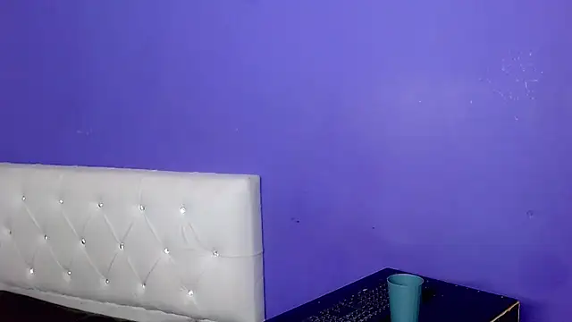 Angel_foxc13 webcam