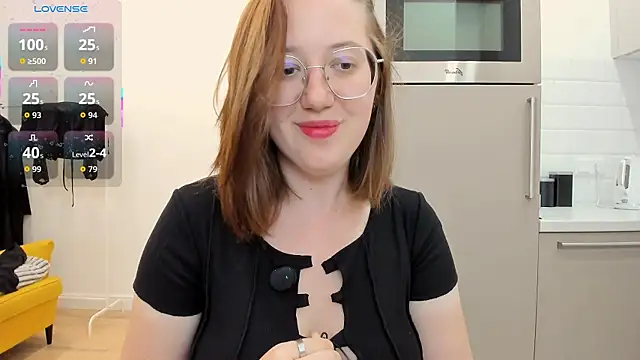 Charmy_Gracy webcam