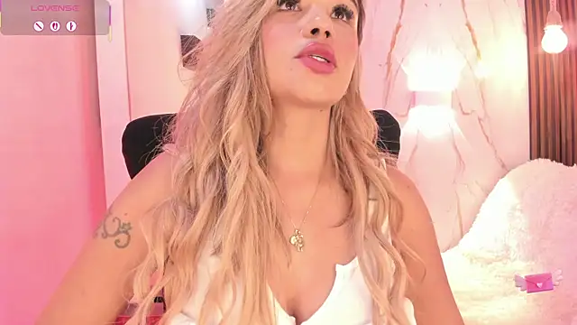 Agatha210 webcam