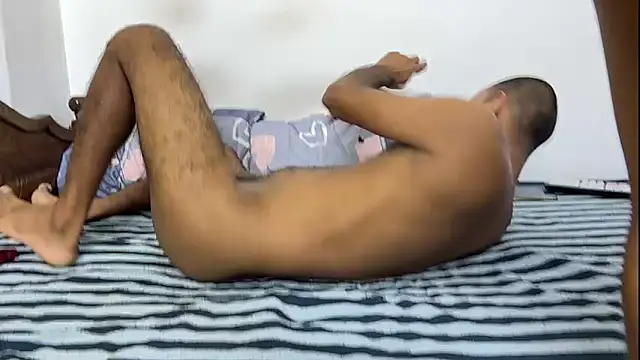DesiDaddyandSon webcam