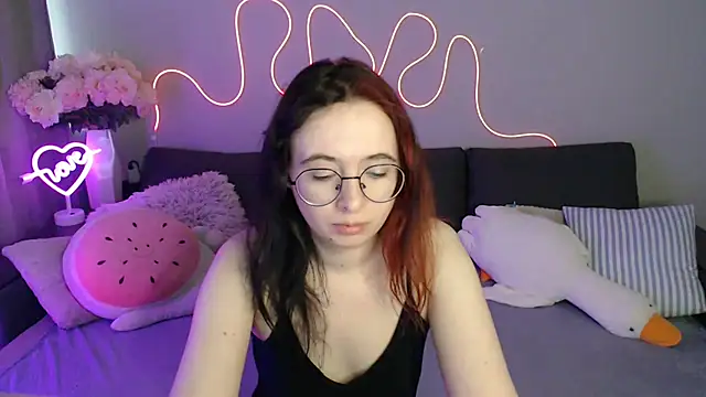 Mini_Diva webcam