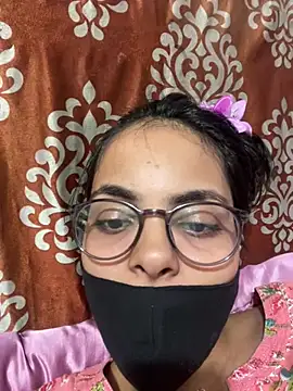 Sandhya_77 webcam