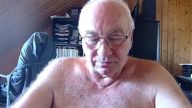 biggandybig (M grandpa) - have nice talk