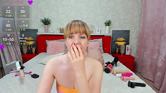 KattyPeachX live cam on StripChat