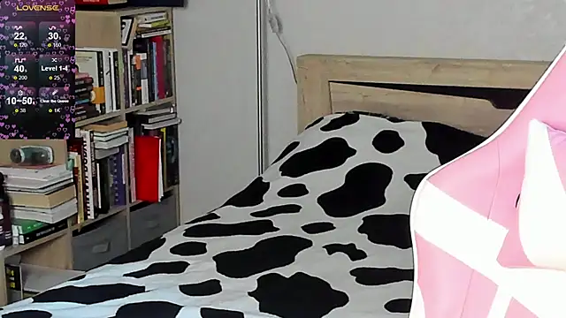 bbJ_one live cam on StripChat