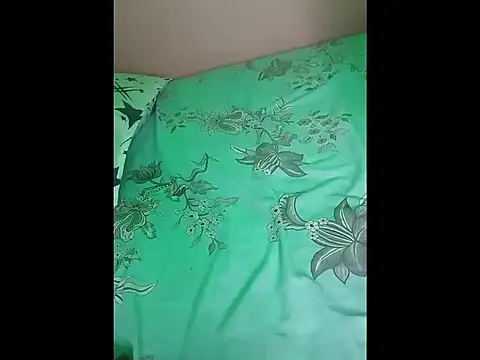 noon-00 live cam