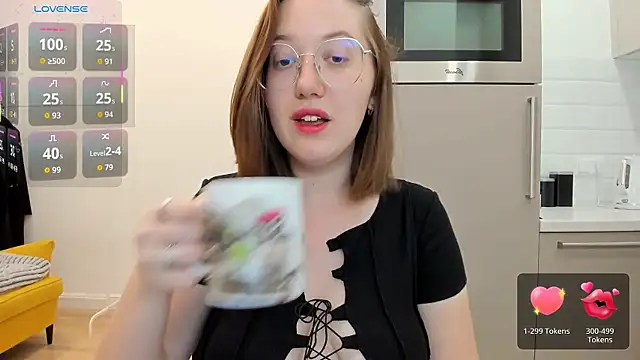 Charmy_Gracy webcam