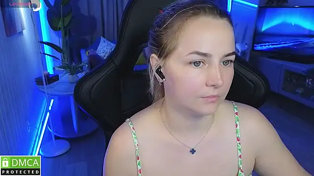 Mira_Mermayd webcam