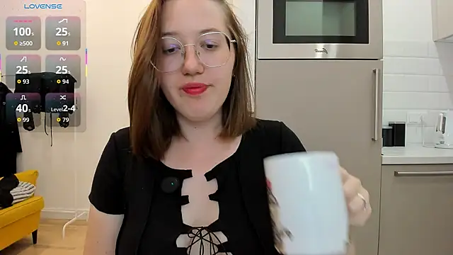Charmy_Gracy webcam