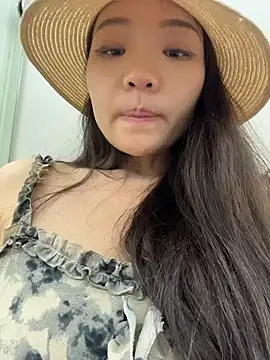xiaochengzi505 live cam on StripChat