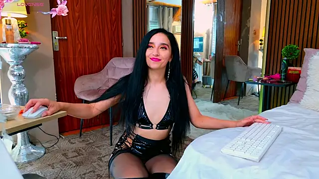 VanessaAngel live cam on StripChat