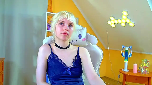 HannahHollis live cam on StripChat