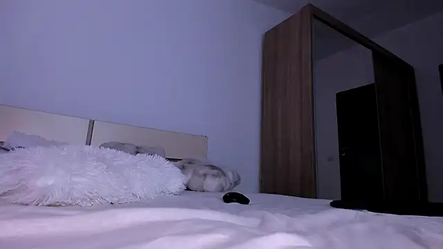 ScarlettJakobs webcam