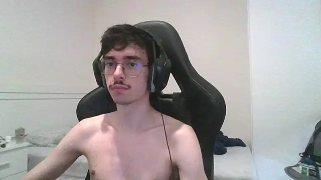gabrielNovin17cm webcam