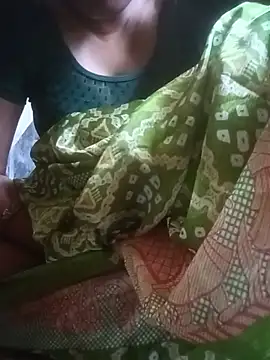cute_riya_11 webcam