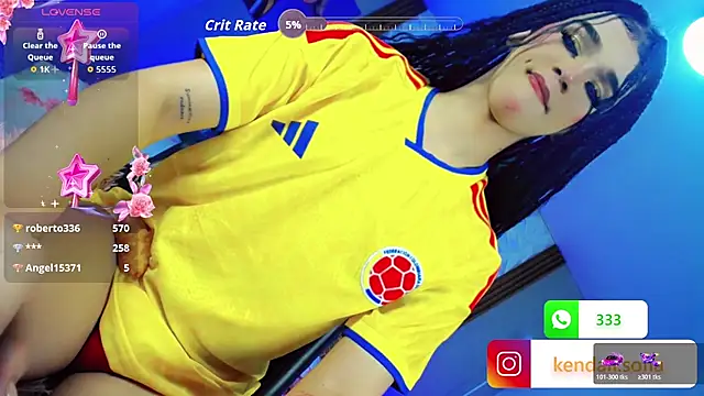 Sophiaa_doll_ live cam on StripChat