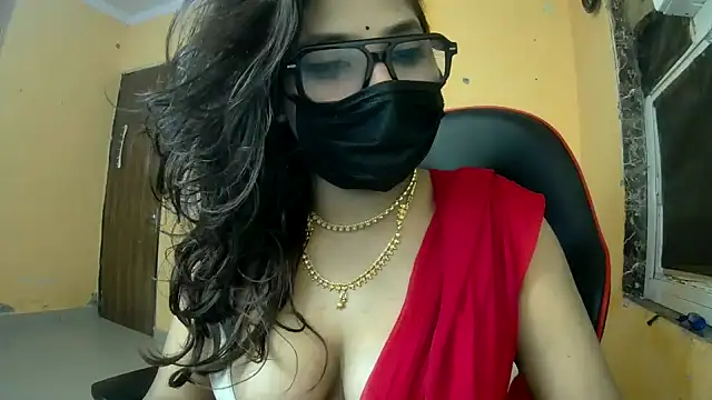 callmeshreya live sex cam