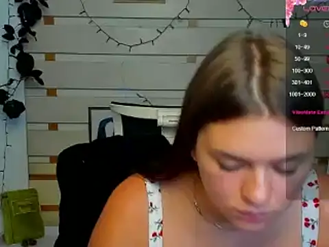 Josephine_Kiss live cam on StripChat