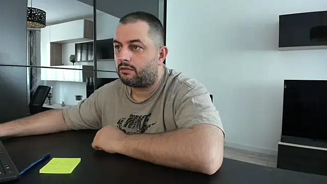 DravenPeak live cam on StripChat